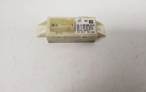 Mercedes-Benz C W204 Light module LCM A1669003401