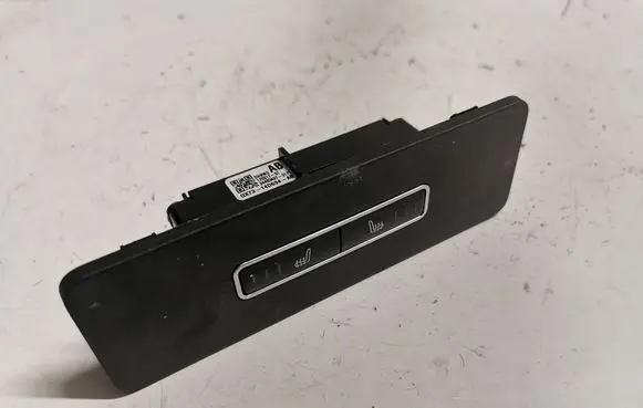 Jaguar F-Pace Seat heating switch GX7314D694AB