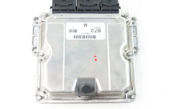 Mitsubishi Space Star Engine control unit/module 8200058052 0281010438