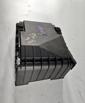Audi Q3 F3 Fuse box cover 1K0937132F