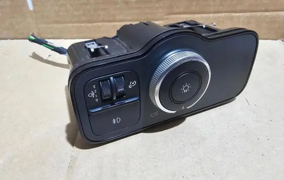 Mercedes-Benz Sprinter W907 W910 Light switch a9079053102