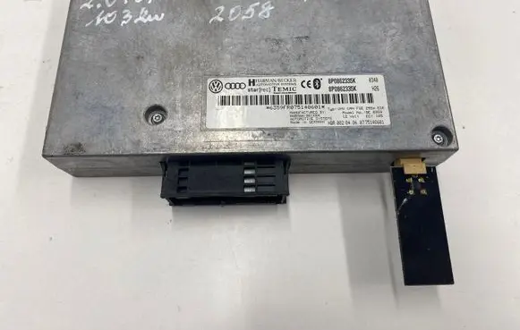 Audi A4 S4 B7 8E 8H Bluetooth control unit module 8P0862335K
