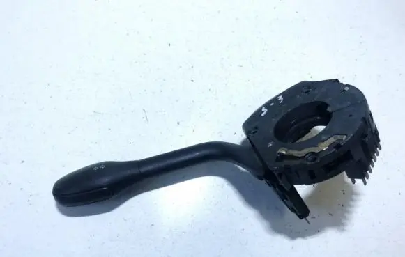 Volkswagen Golf III Indicator stalk dotsaeqb91