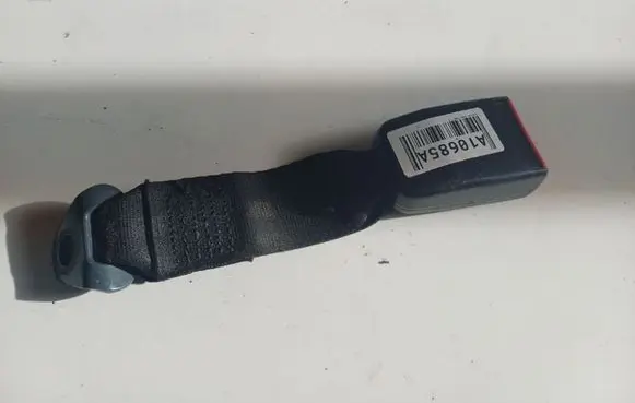 Citroen Saxo Rear seatbelt buckle 6232159F1