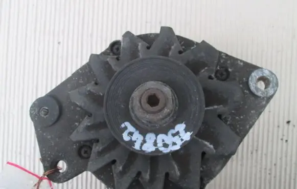 Seat Ibiza II (6k) Generator/alternator