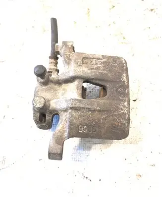 Mitsubishi Grandis Rear brake caliper