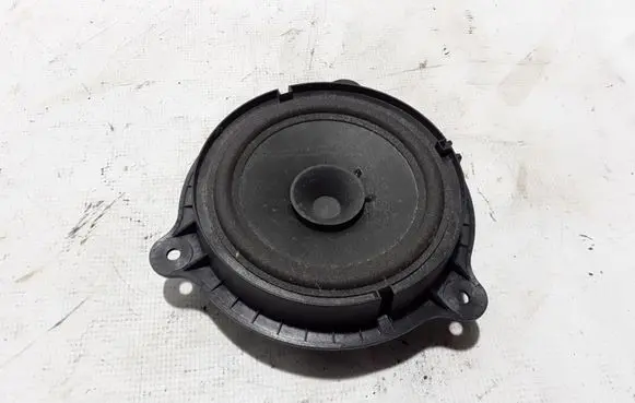 Nissan Pathfinder R51 Rear door speaker 281563X30A