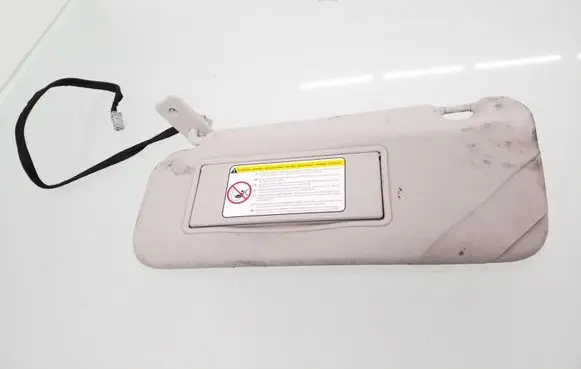 Sun visor