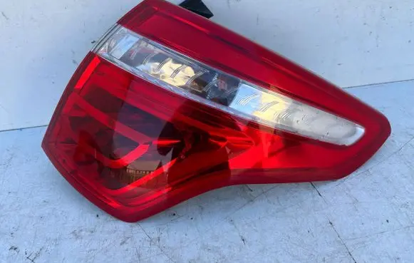 Citroen C4 I Picasso Rear/tail lights
