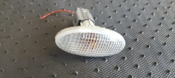 Mazda 6 Front fender indicator light P2829 010635