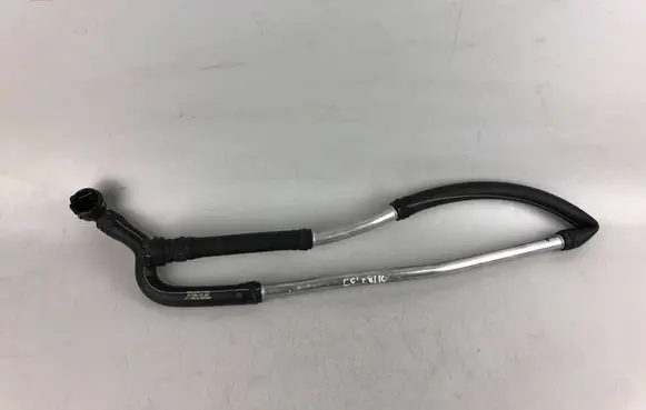 Volkswagen Golf VIII Engine coolant pipe/hose 5Q0819885B