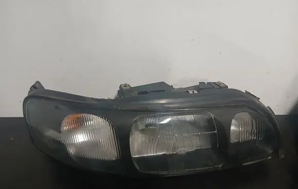 Volvo V70 Headlight/headlamp 8693578 89007860