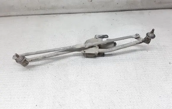 Mercedes-Benz Sprinter W906 Front wiper linkage and motor 404955