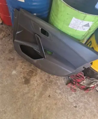Peugeot 508 Front door card panel trim