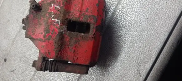 Nissan Almera Tino Front brake caliper
