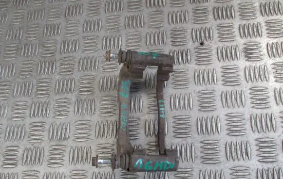 Peugeot 307 Front Brake Caliper Pad/Carrier ZACISKHAMULCOWY