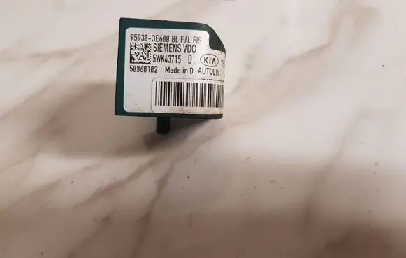 KIA Sorento Airbag deployment crash/impact sensor 959303E600
