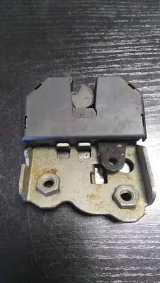 BMW 3 E46 Seat back rest lock catch 8209035