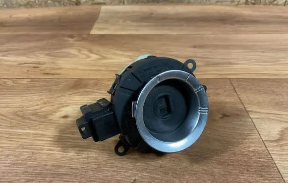 Volvo V50 Ignition lock 31300586