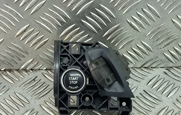 BMW X5 E70 Ignition lock 6967675