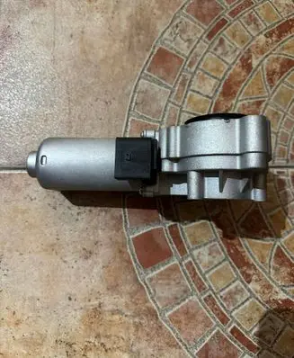 BMW X5 E53 Gearbox-reducer motor 27107528559 27107566296 ATC400