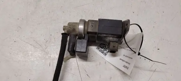 Audi A8 S8 D2 4D Turbo solenoid valve 057906629 53463400