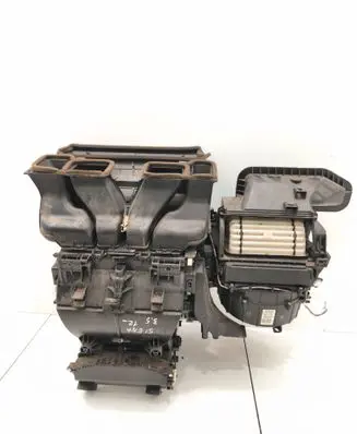 Toyota Sienna XL30 III Interior heater climate box assembly housing 8701008120 AA4431702064