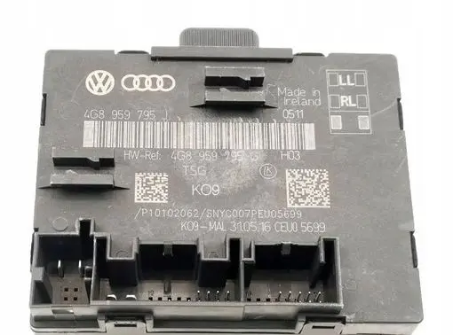 Audi A6 S6 C4 4A Rear door nan