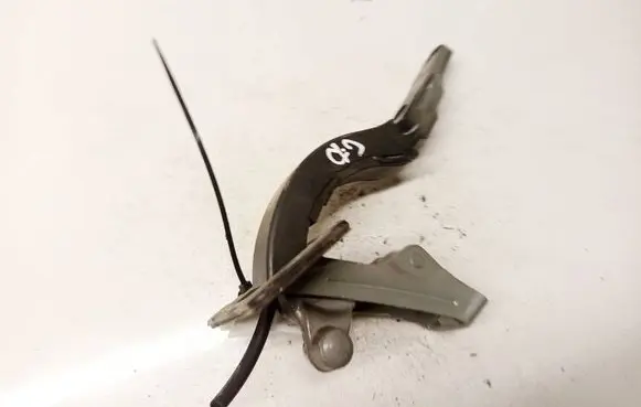 Saab 9-5 Tailgate/trunk/boot hinge 
