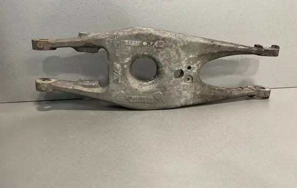 BMW M3 e92 Rear control arm 2283885