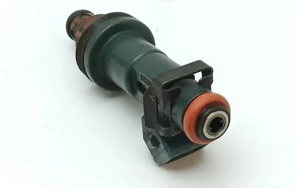 Jaguar XJ X308 Fuel injector XR82AF