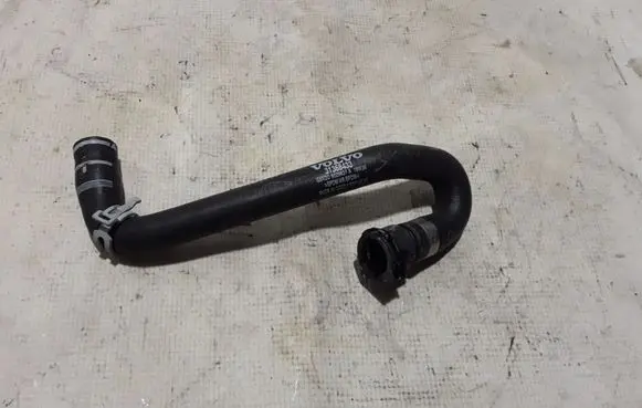 Volvo XC90 Engine coolant pipe/hose 31368433