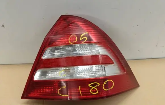 Mercedes-Benz C W203 Rear/tail lights set 