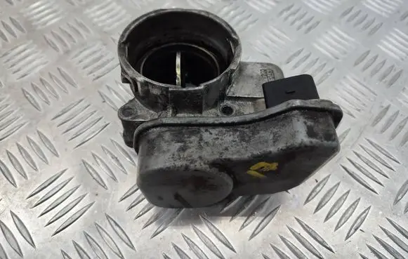 Volkswagen PASSAT B6 Throttle valve 03G128063B