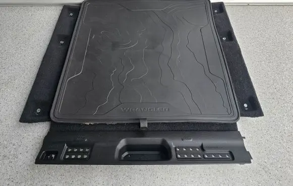 Jeep Wrangler Trunk/boot floor carpet liner 