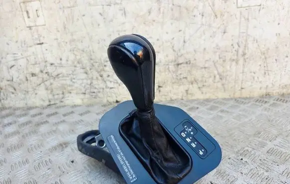 BMW 5 E39 Gear shifter/selector 1422834 8221525 1422277