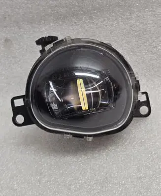 Volvo XC40 Front fog light 32365035