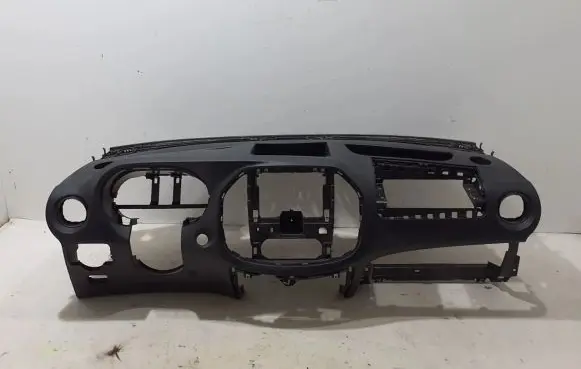 Mercedes-Benz Vito Viano W447 Dashboard A44768000879051