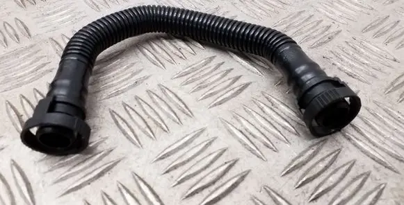 Audi TT TTS Mk2 Breather hose/pipe 06F103221E