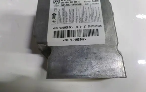 Audi A6 S6 C6 4F Airbag control unit/module 4F0959655B
