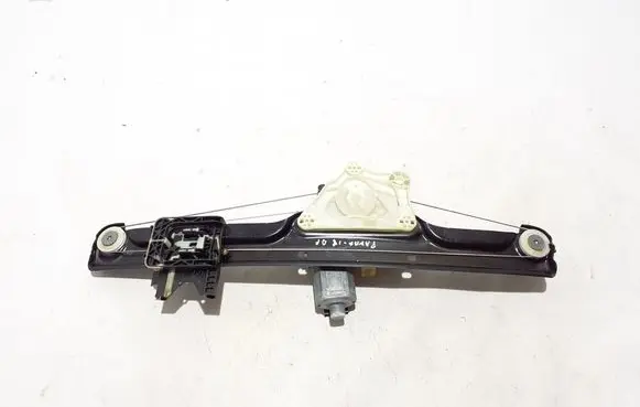 Porsche Panamera (971) Front door window regulator with motor 971837402B