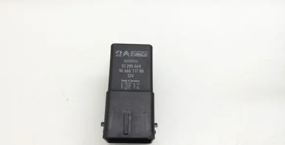 Ford C-MAX II Glow plug pre-heat relay 51299049 9666671780