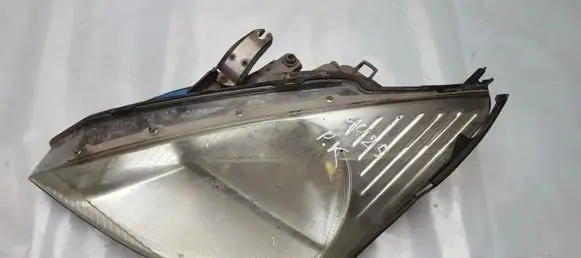 Ford Focus Headlight/headlamp e4209420 e4209422