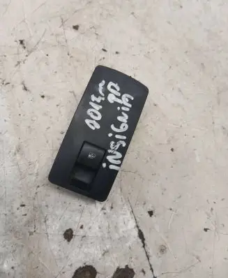 Opel Insignia A Electric window control switch 22915102 321888 925888
