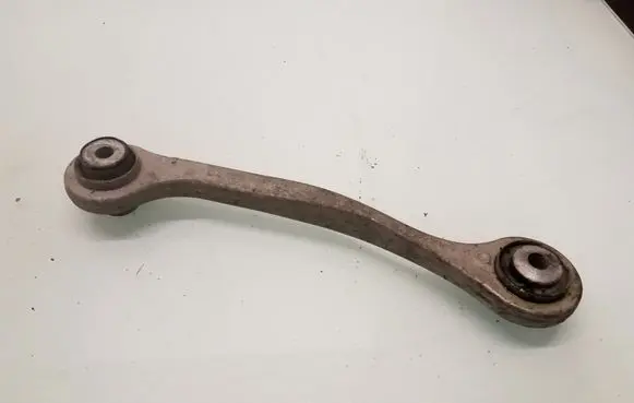 Rear upper control arm/wishbone