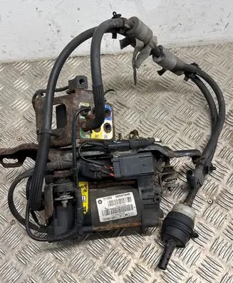 Jeep Grand Cherokee Air suspension compressor/pump 68204730AB P68204730AB 21193Z