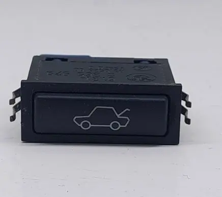 BMW 5 E39 Tailgate opening switch 8365579 459700 03052500