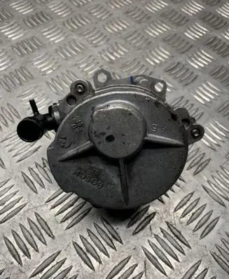 Vacuum pump