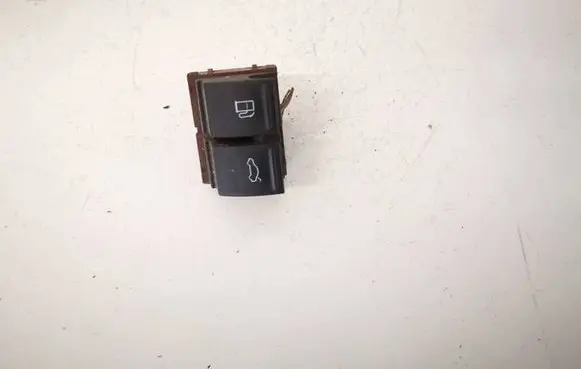 Volkswagen PASSAT B6 Fuel tank opening switch 3C0959903B