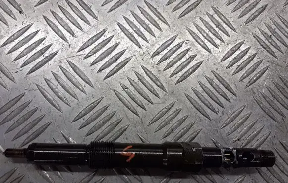 Ford Mondeo Mk III Fuel injectors set 6S7Q-9K546-BA